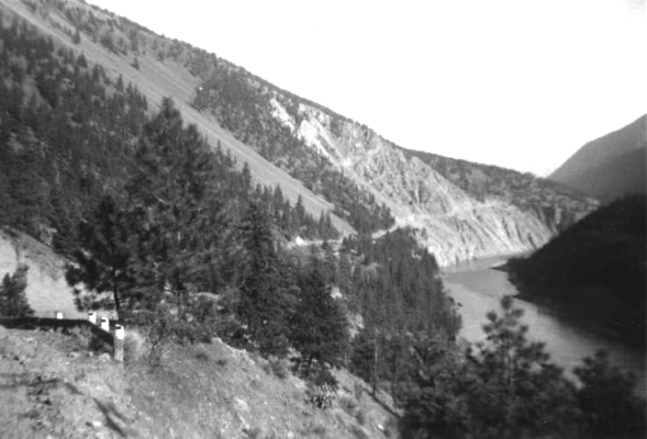 The Big Slide on the Lytton-Lillooet Road, photo: E. Cleven, 1940s