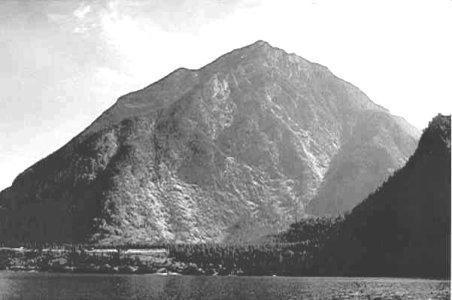 Mike Cleven Photo: View of Skimka/Seton Beach from Seton Lake